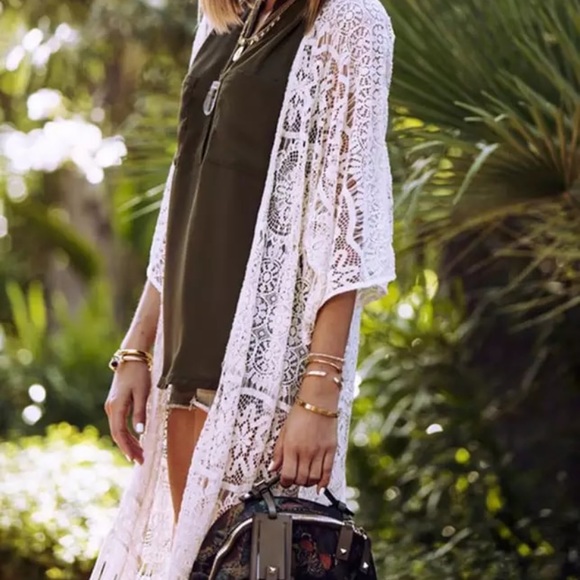 Bohemian lace duster - Picture 2 of 8